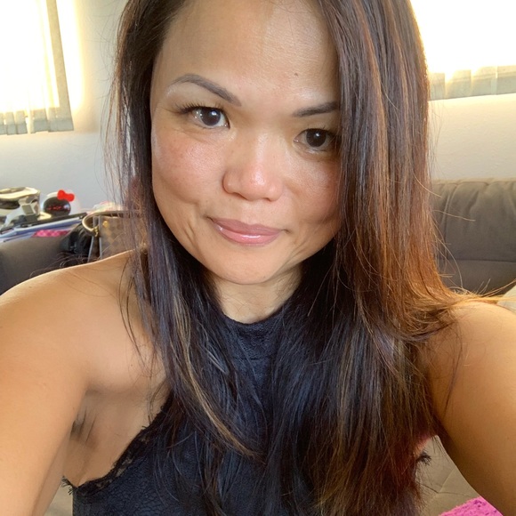 Meet your Posher, Kris - Picture 1 of 1